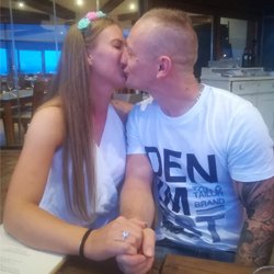 Bettina és Tibor eljegyzése