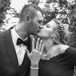 Viki és Krisztián eljegyzése